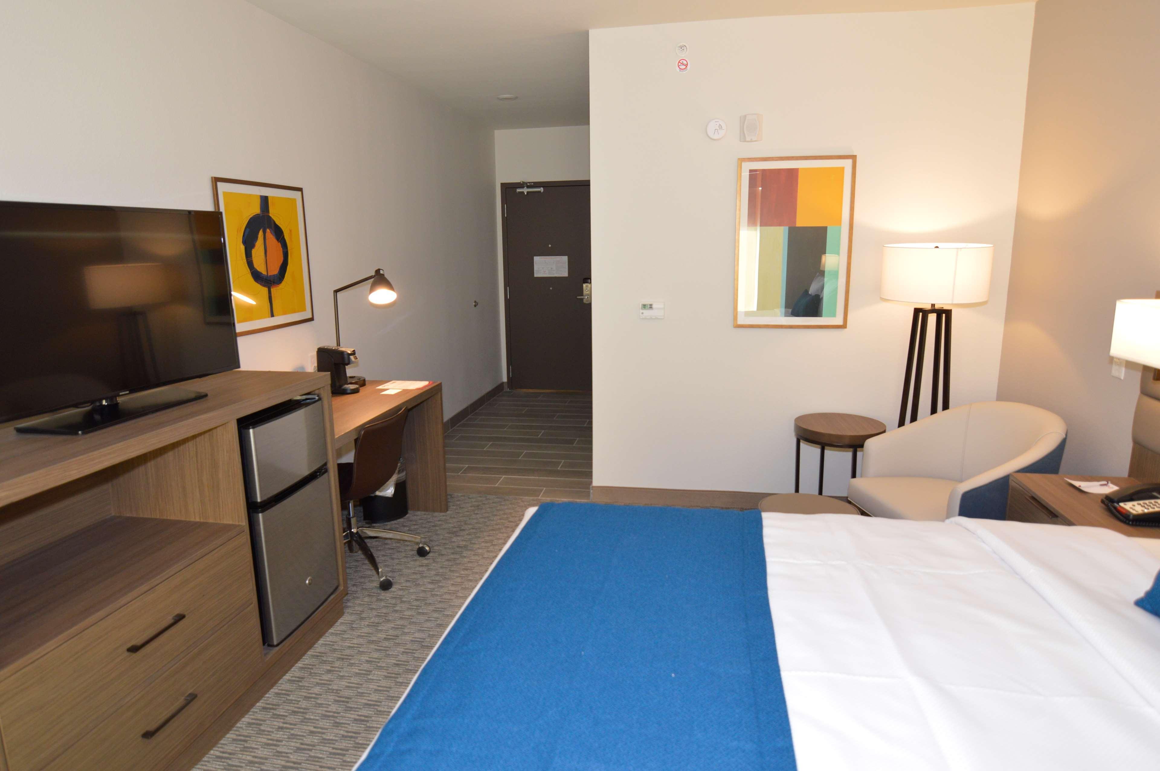 Best Western Plus Drayton Valley All Suites Екстер'єр фото