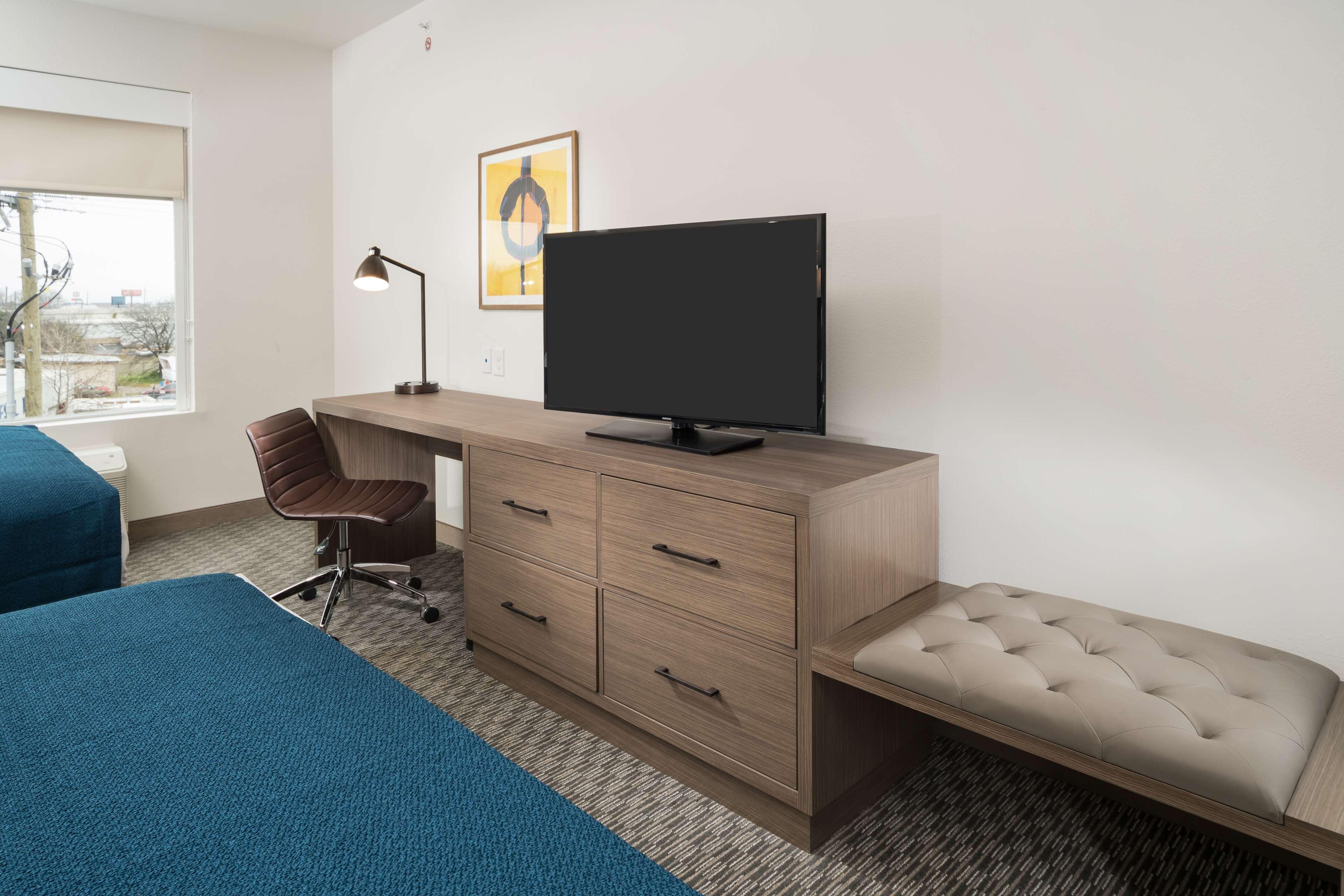 Best Western Plus Drayton Valley All Suites Екстер'єр фото