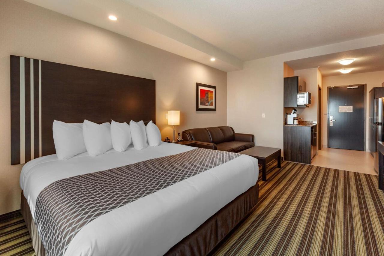 Best Western Plus Drayton Valley All Suites Екстер'єр фото