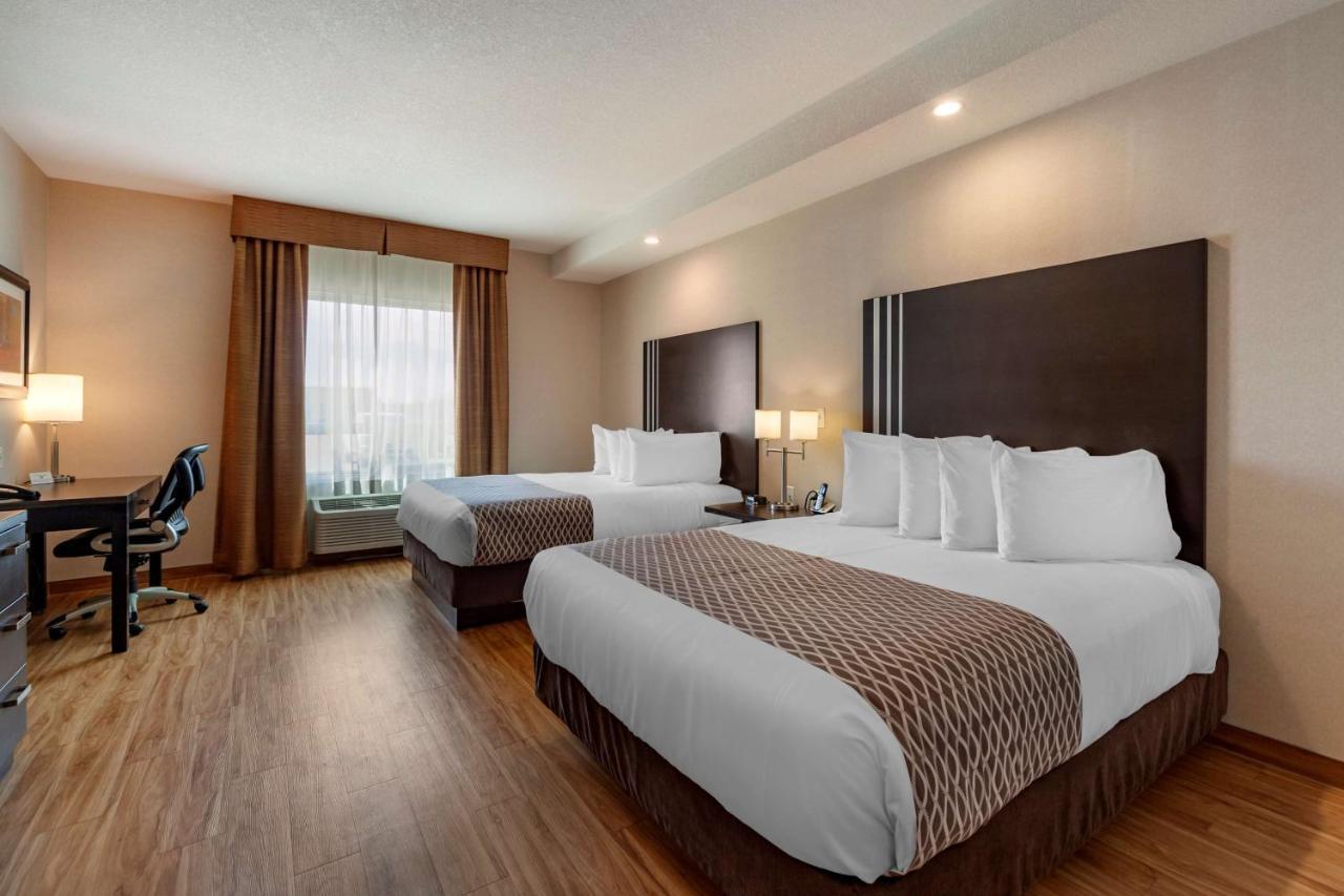 Best Western Plus Drayton Valley All Suites Екстер'єр фото